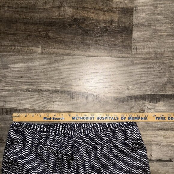 Chico's Pants Women's 2P Navy Blue Polka Dot Ankle High Rise Stretch - Picture 7 of 7